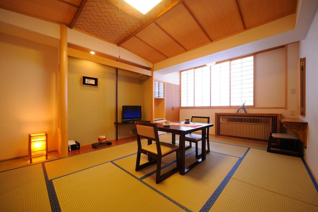 Suzukiya Ryokan Shiroishi  Room photo