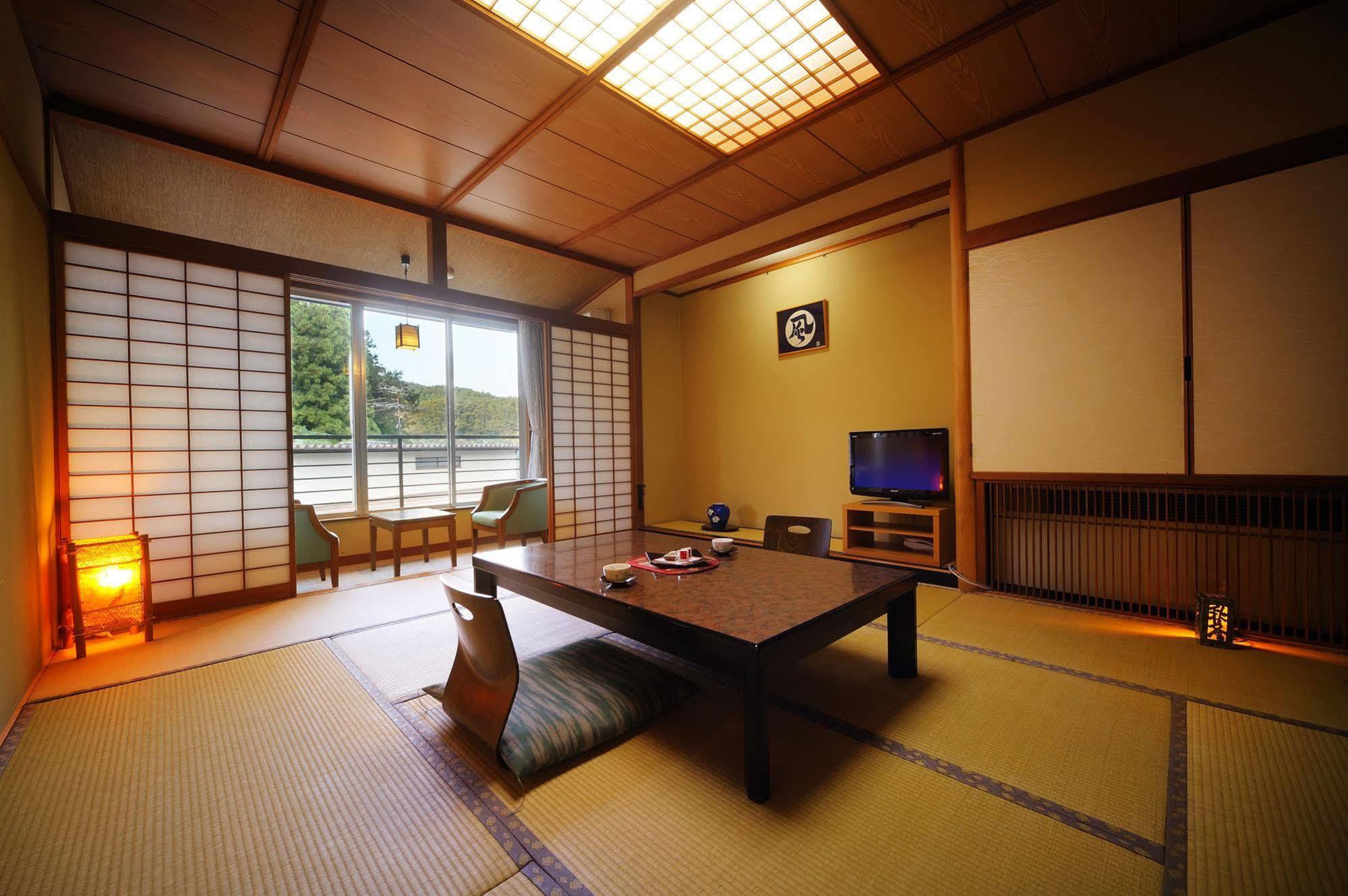 Suzukiya Ryokan Shiroishi  Exterior photo