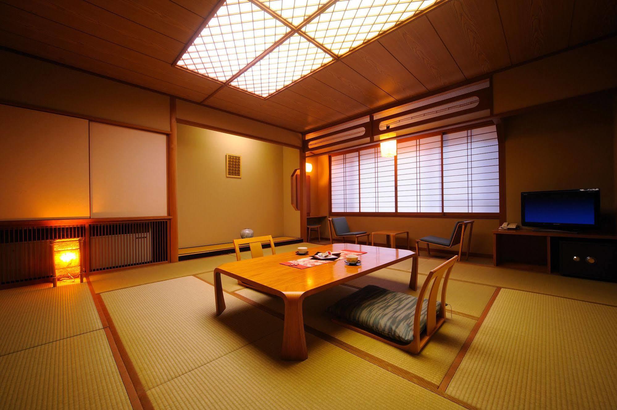 Suzukiya Ryokan Shiroishi  Exterior photo